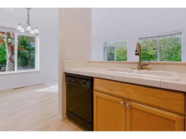 1605 Sw 173RD Ter, Beaverton, OR 97003