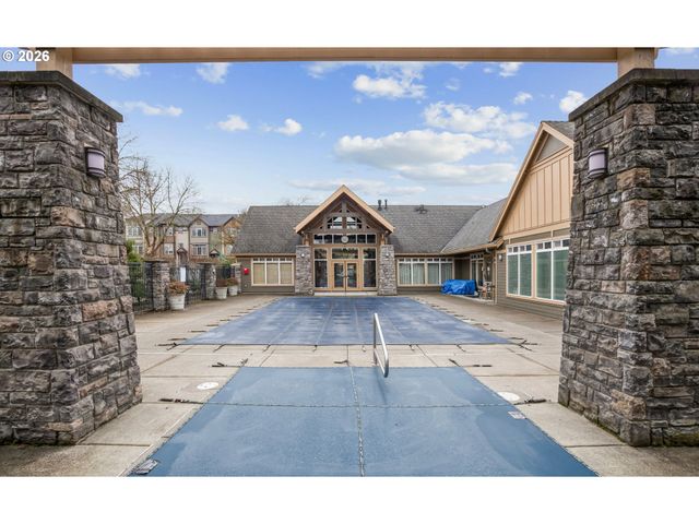 1605 Sw 173RD Ter, Beaverton, OR 97003