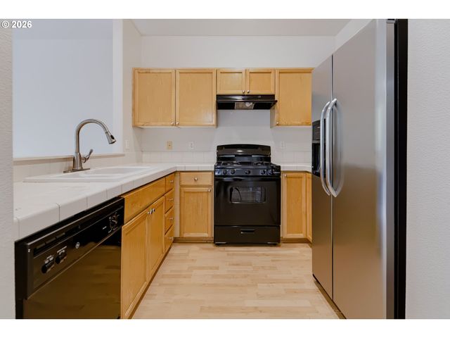 1605 Sw 173RD Ter, Beaverton, OR 97003