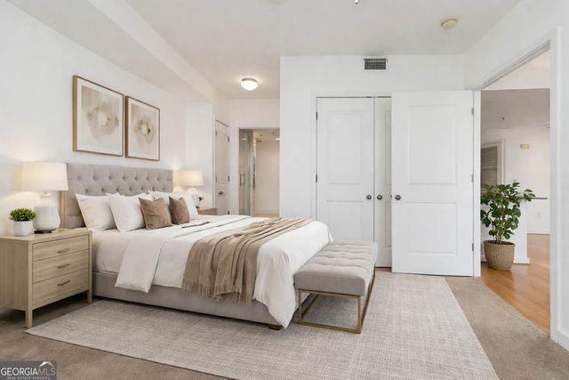 3338 Peachtree Road NE 2208, Atlanta, GA 30326