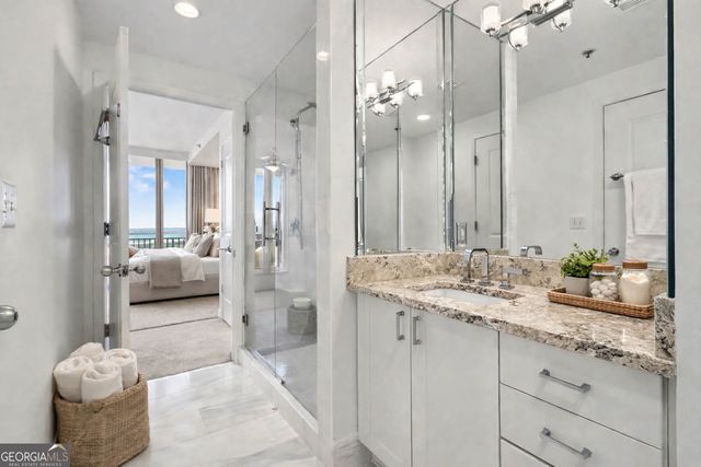 3338 Peachtree Road NE 2208, Atlanta, GA 30326