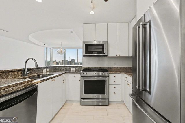 3338 Peachtree Road NE 2208, Atlanta, GA 30326