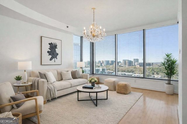 3338 Peachtree Road NE 2208, Atlanta, GA 30326