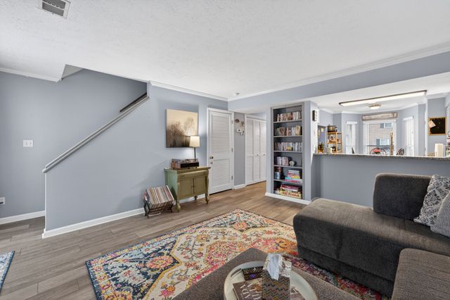 460 Claircrest Dr, Antioch, TN 37013