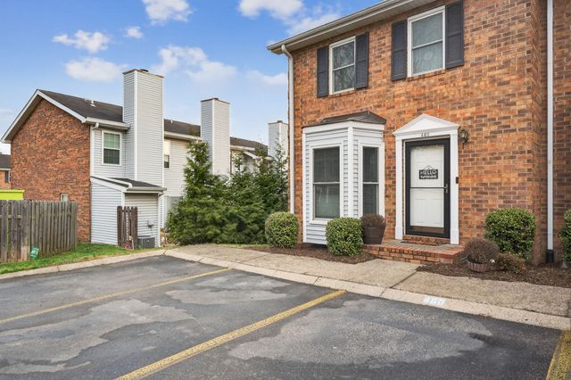 460 Claircrest Dr, Antioch, TN 37013