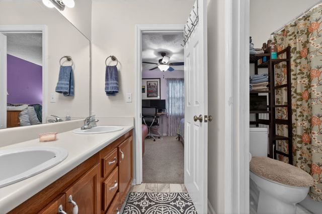 460 Claircrest Dr, Antioch, TN 37013