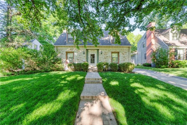 6724 Cherry Street, Kansas City, MO 64131