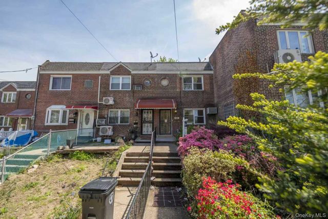 10-25 115th Street, College Point, NY 11356