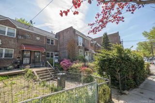 10-25 115th Street, College Point, NY 11356