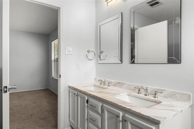 10410 Cayuse CV, Austin, TX 78748
