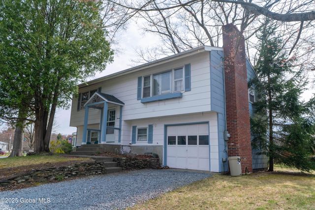 20 Northway Court, Saratoga Springs, Inside, NY 12866