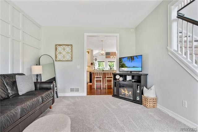 11 Heathrow Court, Lancaster, NY 14086