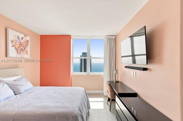 4010 S Ocean Dr T3909, Hollywood, FL 33019