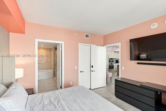 4010 S Ocean Dr T3909, Hollywood, FL 33019