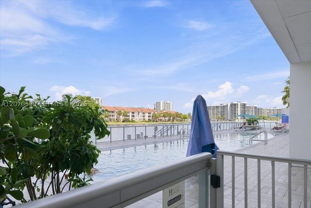 4010 S Ocean Dr T3909, Hollywood, FL 33019