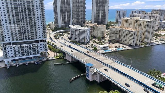 4010 S Ocean Dr T3909, Hollywood, FL 33019