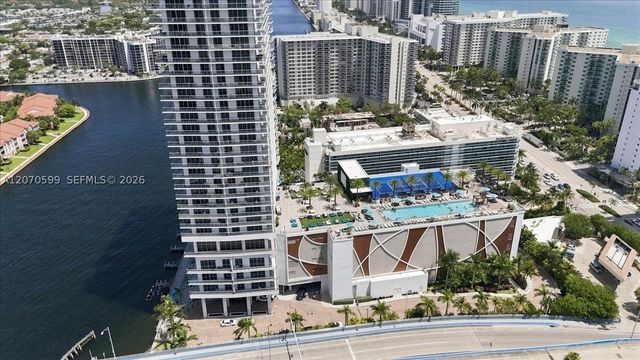 4010 S Ocean Dr T3909, Hollywood, FL 33019