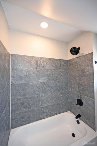 435 Pearl Street, Reading, OH 45215