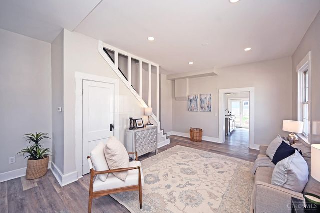 435 Pearl Street, Reading, OH 45215