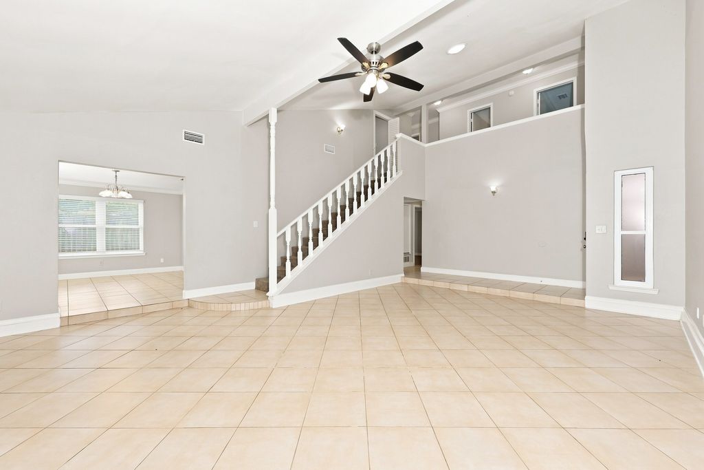 1901 Creek Wood Court, Irving, TX 75060 — photo 3