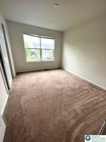 974 King Way, Upper Macungie Twp, PA 18031