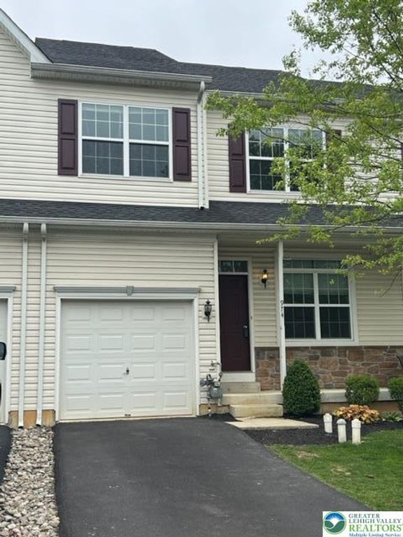 974 King Way, Upper Macungie Twp, PA 18031