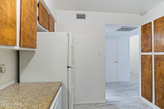 1620 N Wilmot Rd Unit D170, Tucson, AZ 85712