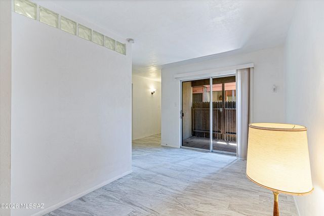1620 N Wilmot Rd Unit D170, Tucson, AZ 85712