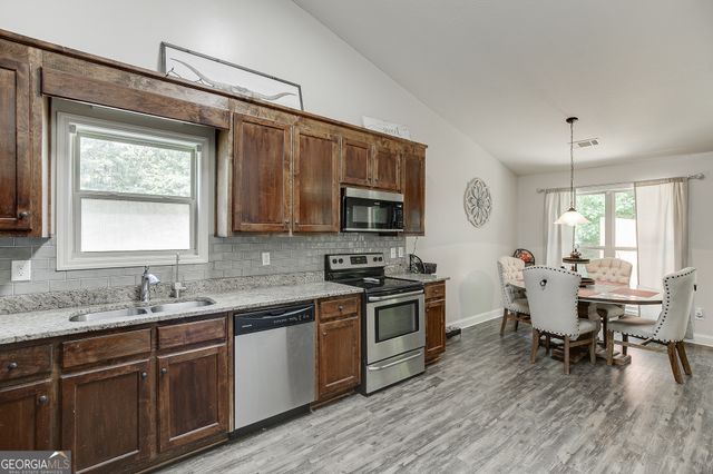 61 Graham Xing, Winder, GA 30680