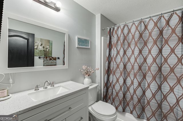 61 Graham Xing, Winder, GA 30680