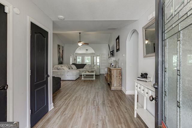 61 Graham Xing, Winder, GA 30680