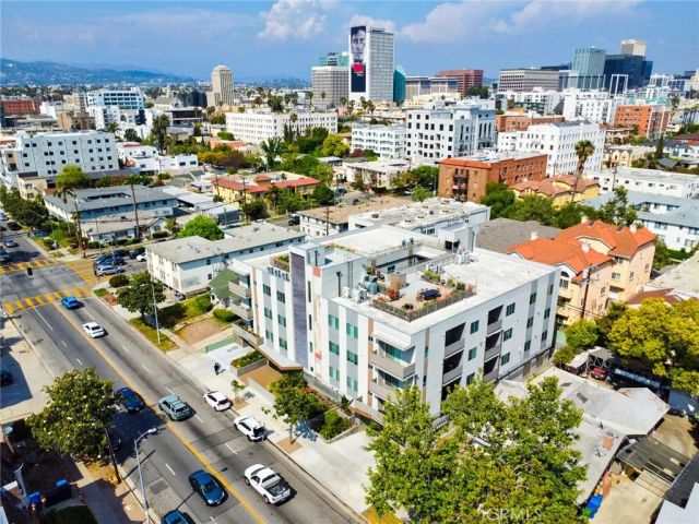 820 S Wilton 304, Los Angeles, CA 90005