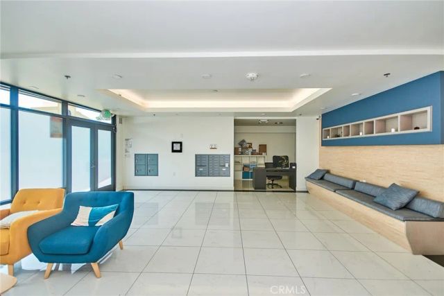 820 S Wilton 304, Los Angeles, CA 90005