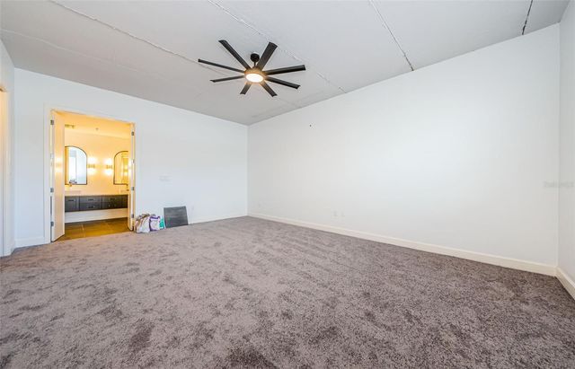1002 CHANNELSIDE DRIVE 3C, Tampa, FL 33602