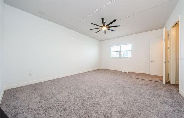 1002 CHANNELSIDE DRIVE 3C, Tampa, FL 33602