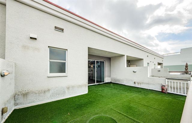 1002 CHANNELSIDE DRIVE 3C, Tampa, FL 33602
