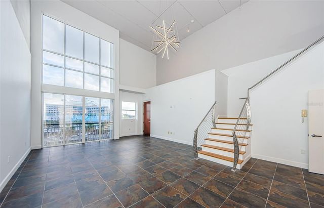 1002 CHANNELSIDE DRIVE 3C, Tampa, FL 33602
