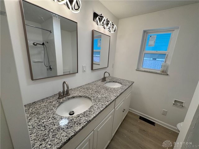 6078 Fourth Avenue, Miamisburg, OH 45342