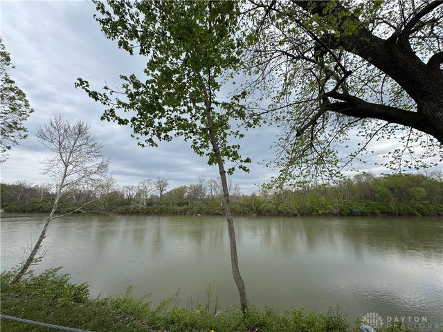 6078 Fourth Avenue, Miamisburg, OH 45342