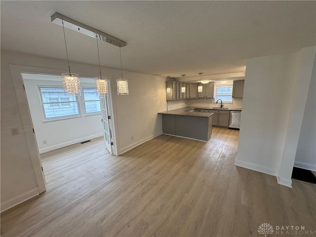 6078 Fourth Avenue, Miamisburg, OH 45342