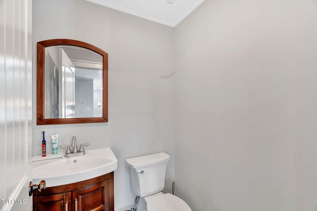 118 West Ellis Lane, Mount Carmel, TN 37645