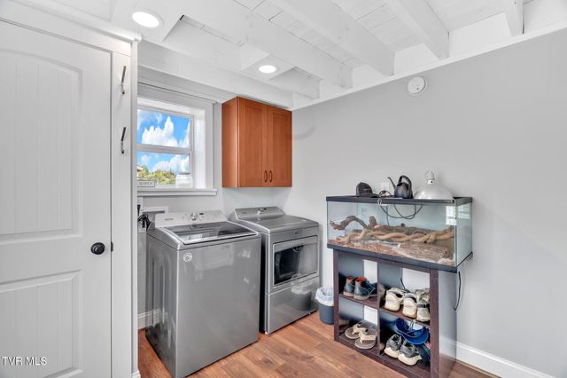 118 West Ellis Lane, Mount Carmel, TN 37645