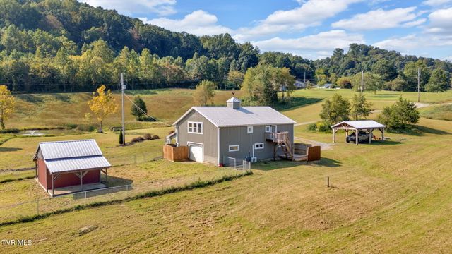 118 West Ellis Lane, Mount Carmel, TN 37645