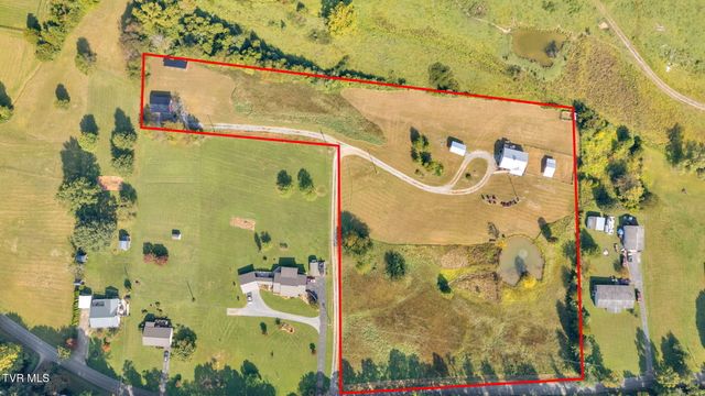 118 West Ellis Lane, Mount Carmel, TN 37645