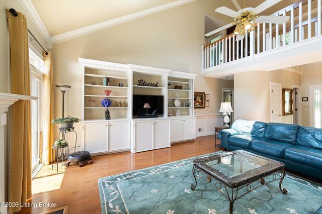 609 Berwyn Dr, Louisville, KY 40223