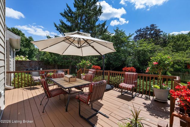 609 Berwyn Dr, Louisville, KY 40223