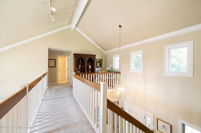 609 Berwyn Dr, Louisville, KY 40223