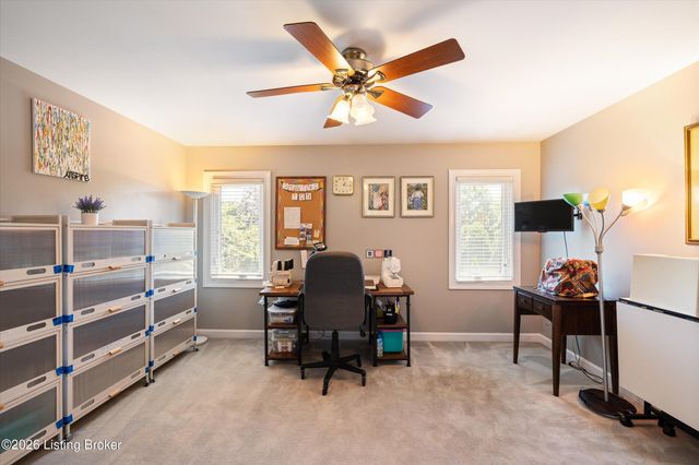 609 Berwyn Dr, Louisville, KY 40223