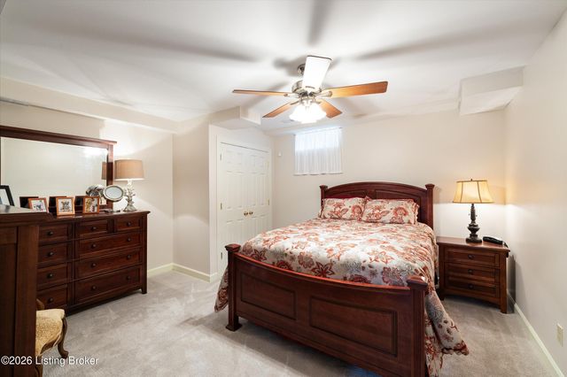 609 Berwyn Dr, Louisville, KY 40223