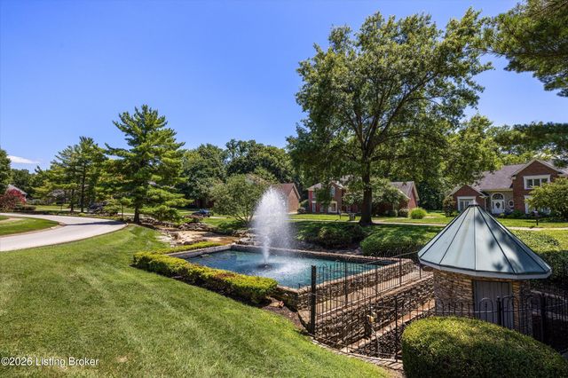 609 Berwyn Dr, Louisville, KY 40223